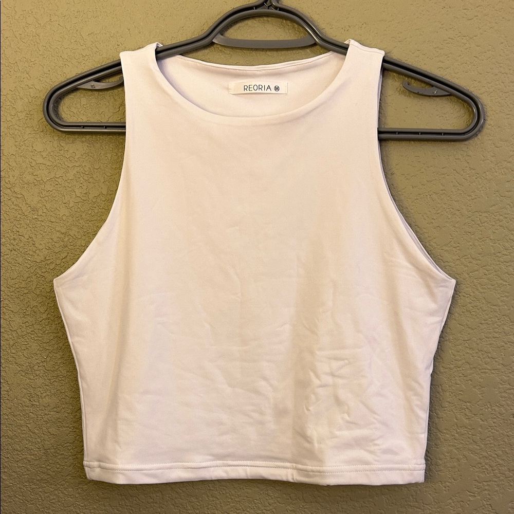 ReoRia Women's Classic White Tank Top